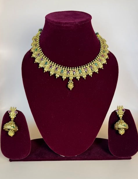 Ishvari Necklace Set