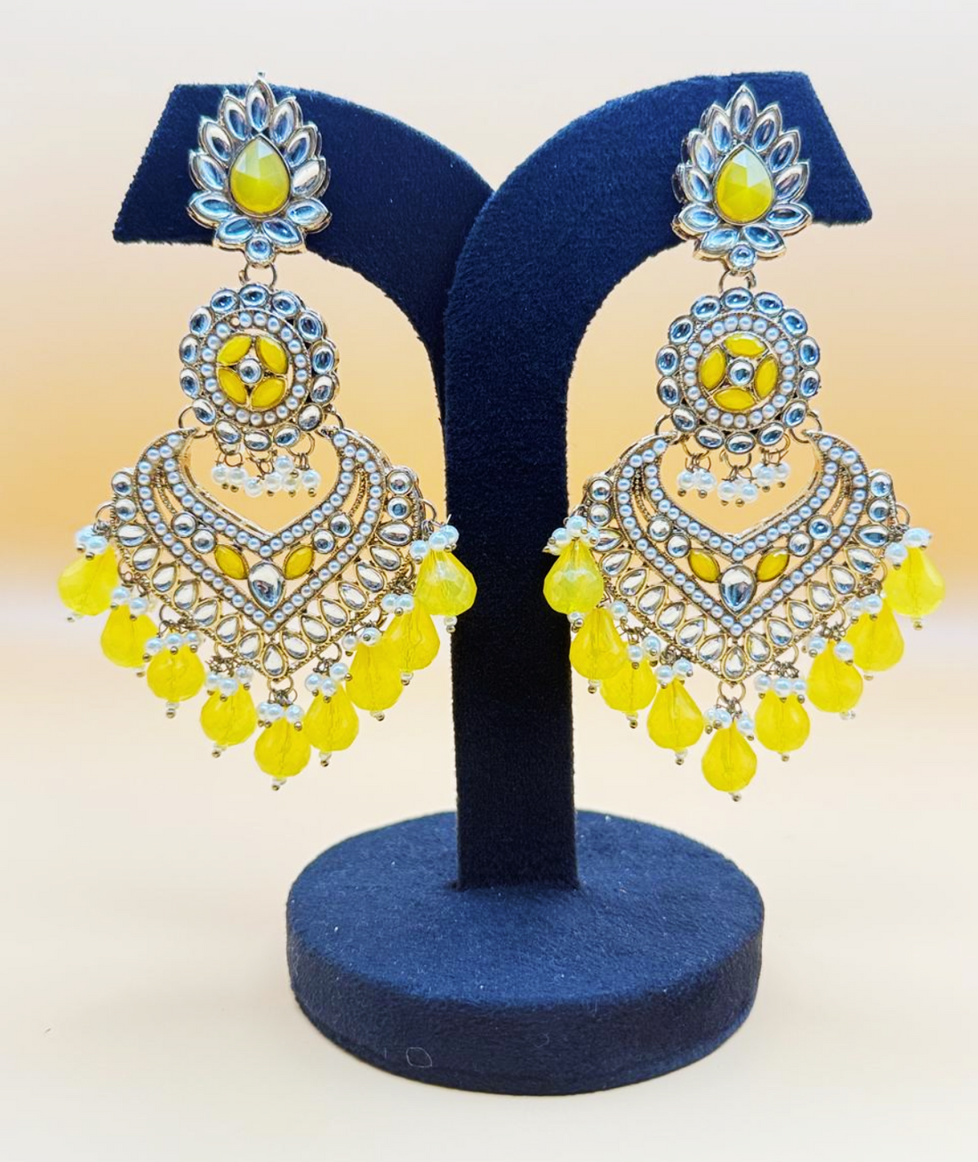 Pihu Kundan Chandbali Earrings