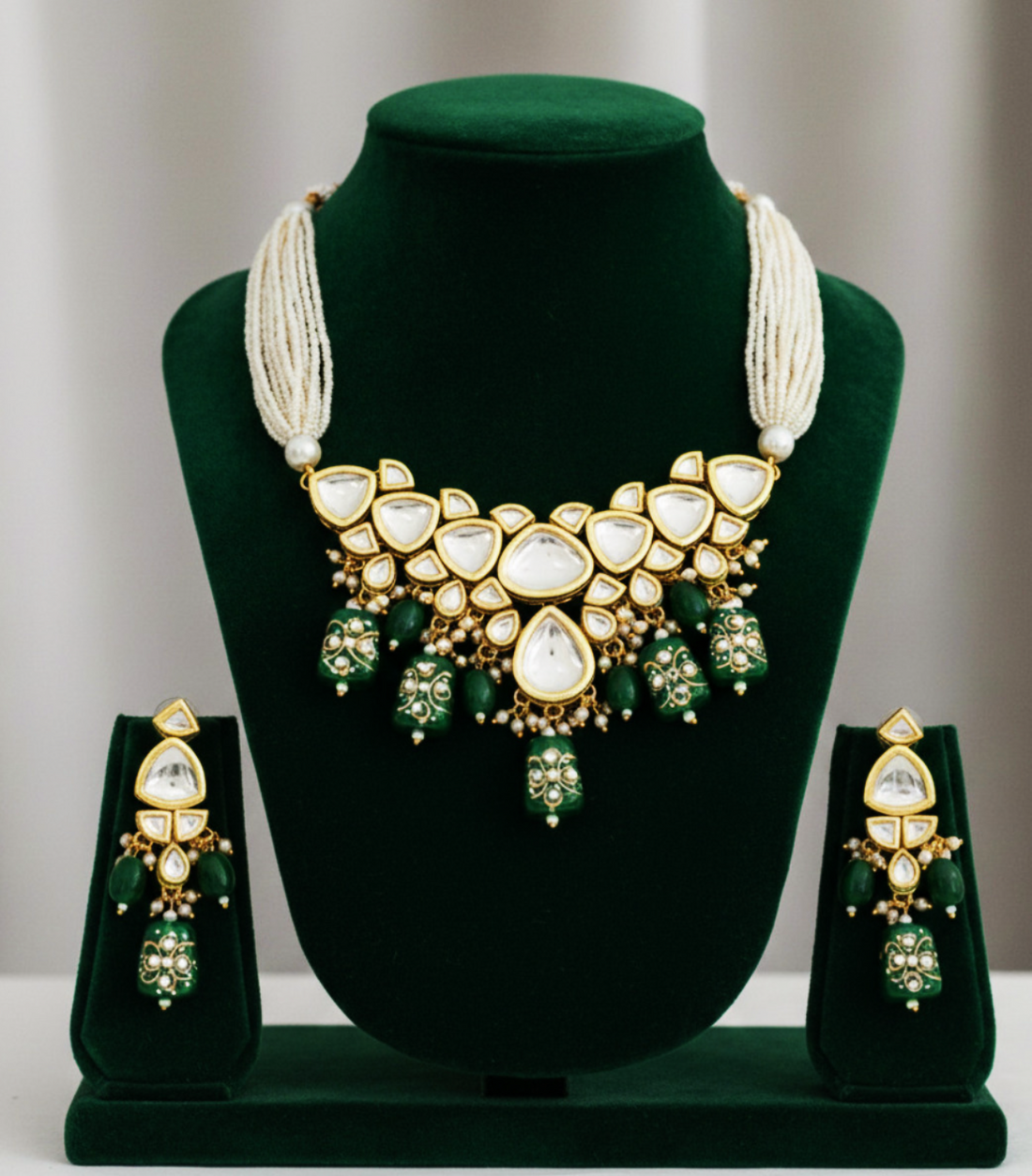 Samaira Kundan Necklace Set