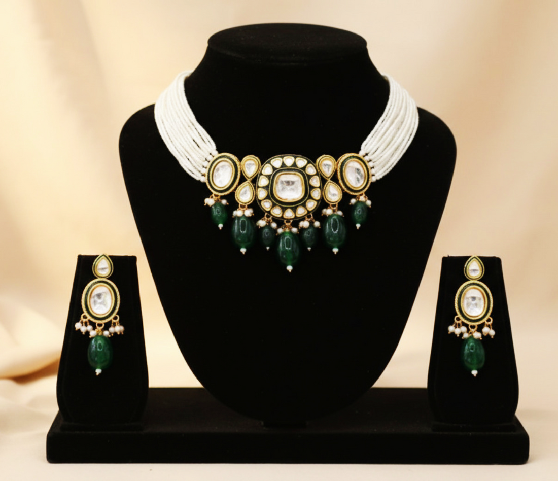 Rajeshwari Kundan Necklace set
