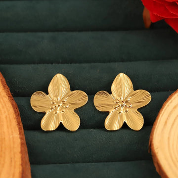 Golden Flower Earring + Golden Ocean Breeze Necklace