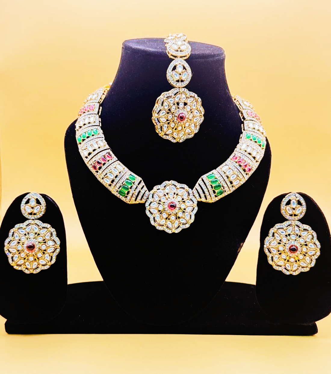 Anvisha Moissanite Hasli Necklace Set